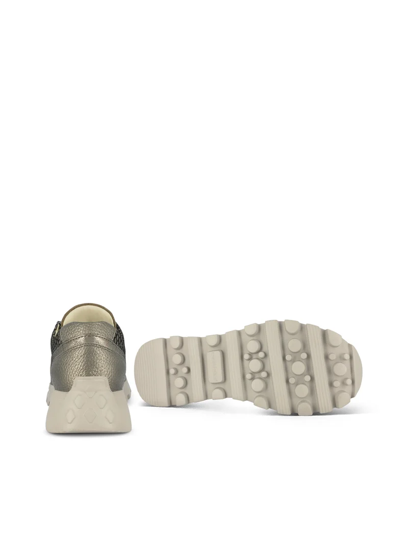 WISBY TAUPE METALLIC