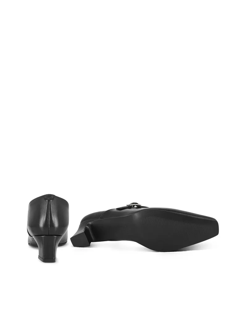 JUSTUS BLACK