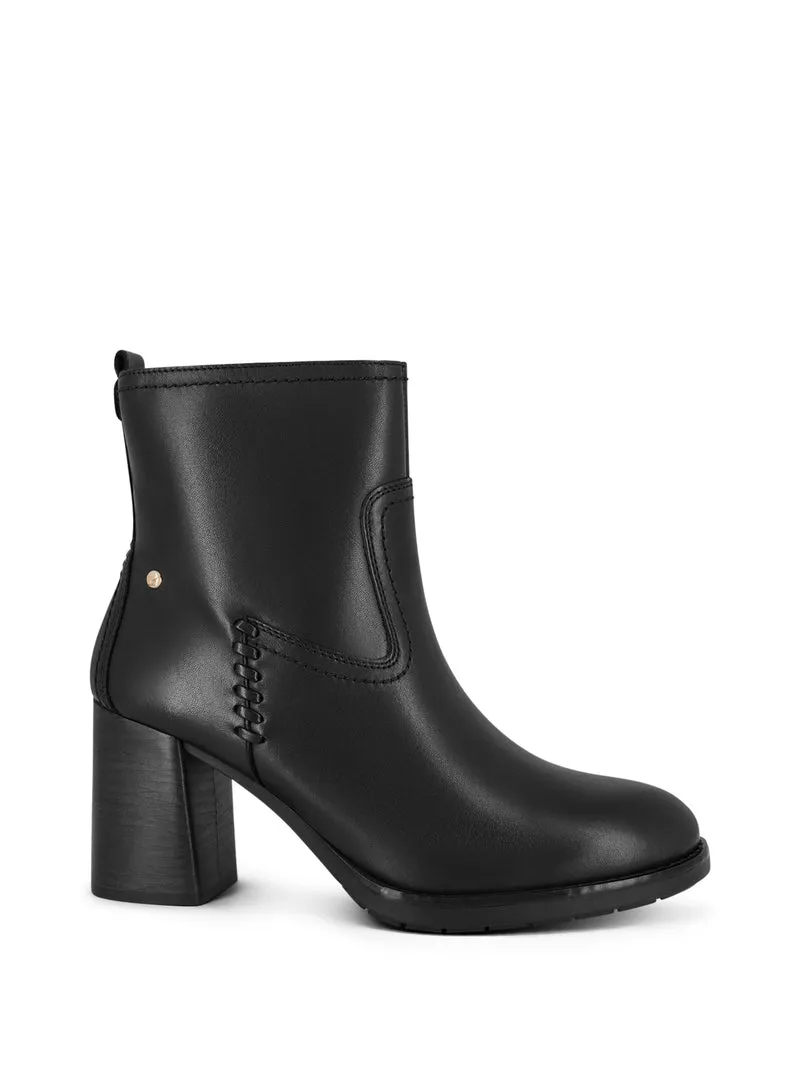 W9U-8945 BLACK