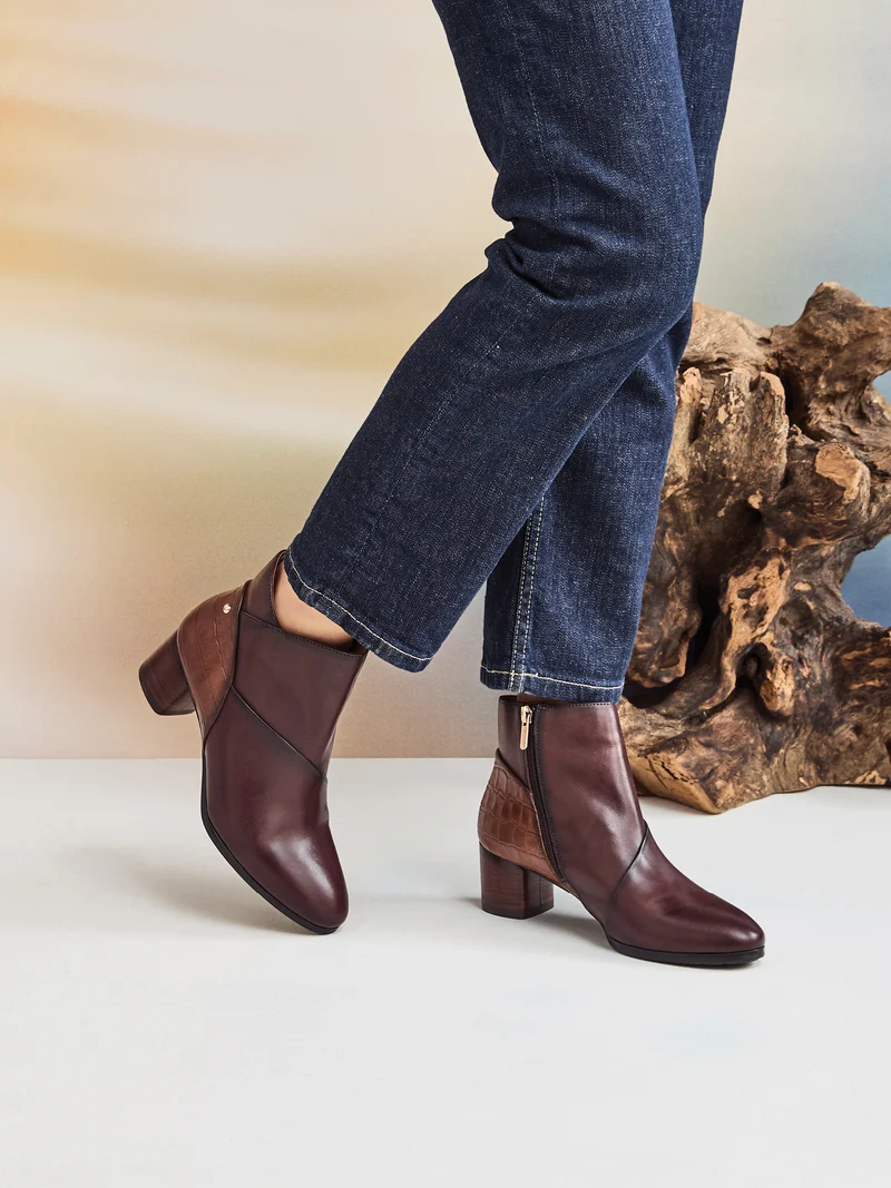 W1Z-8575 DK BROWN