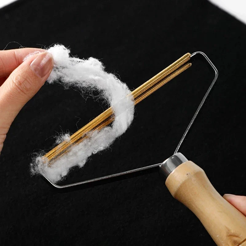 FibriClean Fussel- und Tierhaarentferner – Manuelle Reinigungsbürste für Textilien
