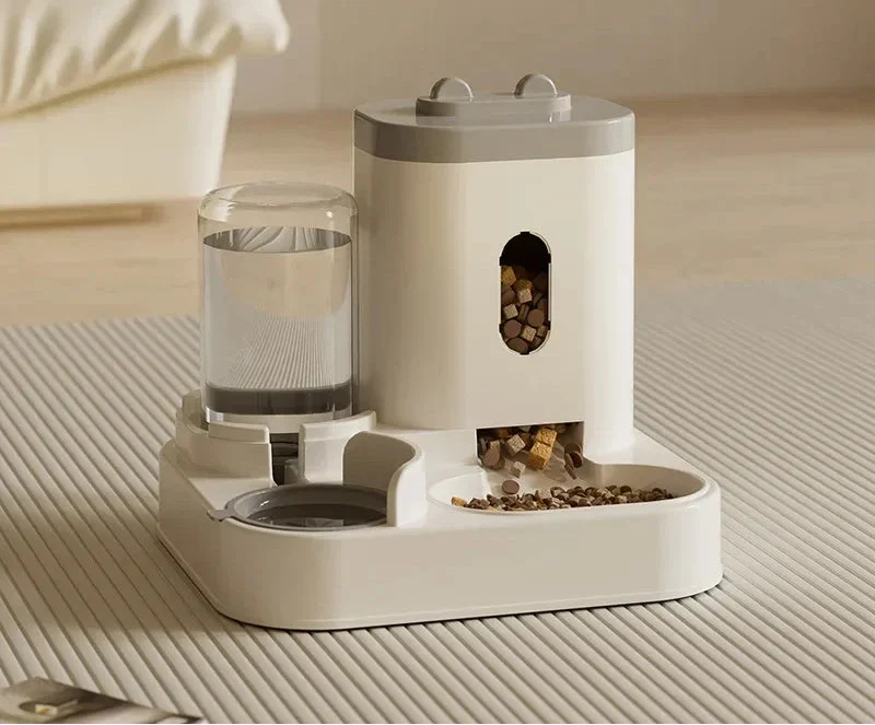 PetraFlow Futter- und Wasserspender – Schwerkraft-Napf mit Vorratsbehälter