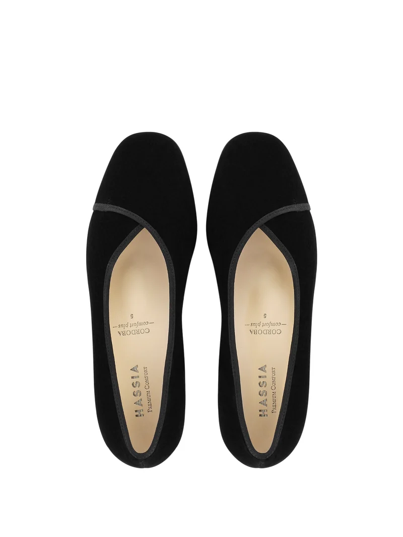 HECKLE BLACK SUEDE