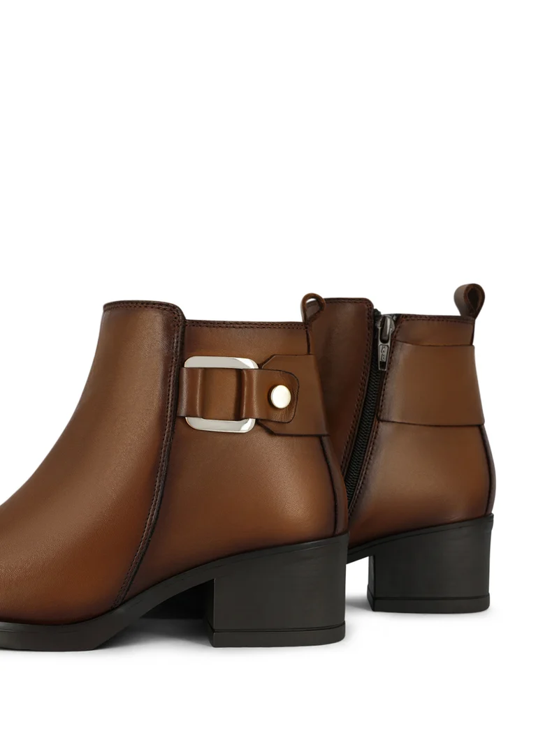 TALC BROWN