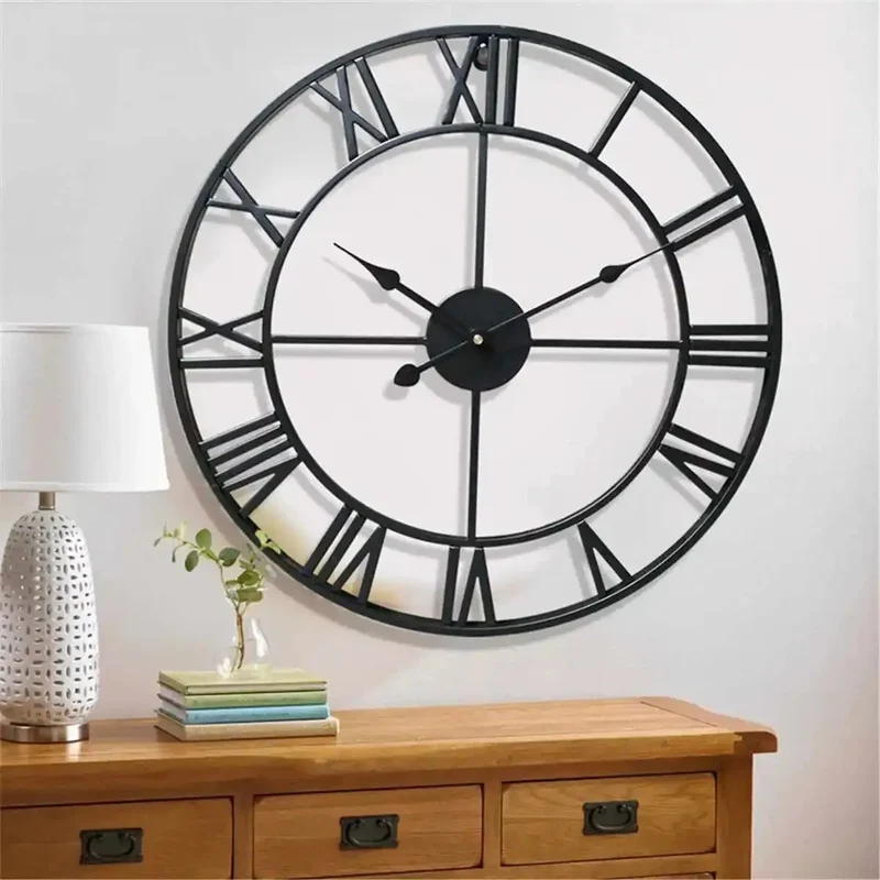 Rundaro Metall-Wanduhr – Runde Quarzuhr mit römischen Ziffern (40 cm)