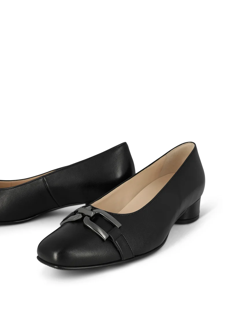 HARKISS BLACK