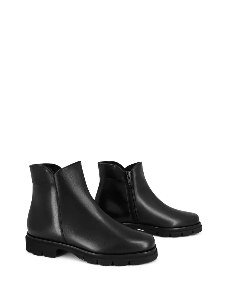 LEYLAND BLACK