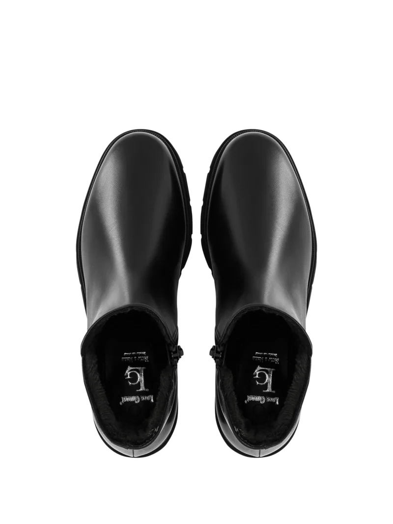 LEYLAND BLACK