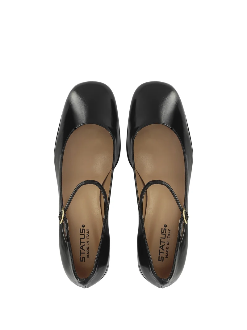 SORRELL BLACK