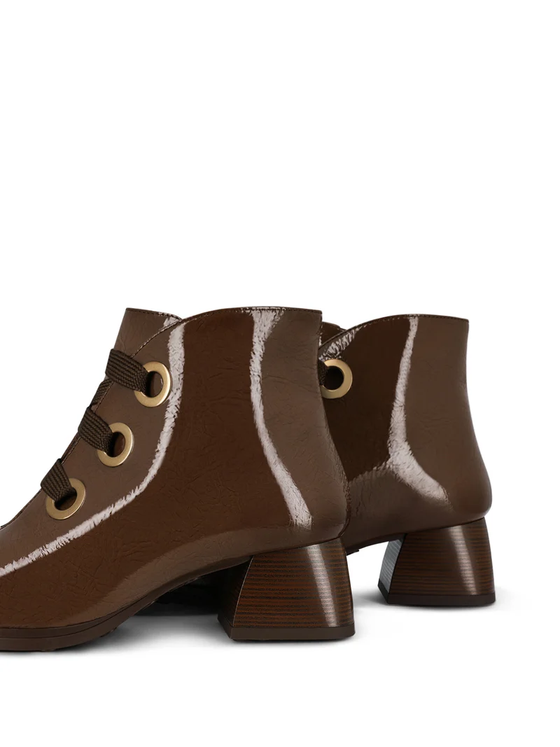 HILBERT TAUPE