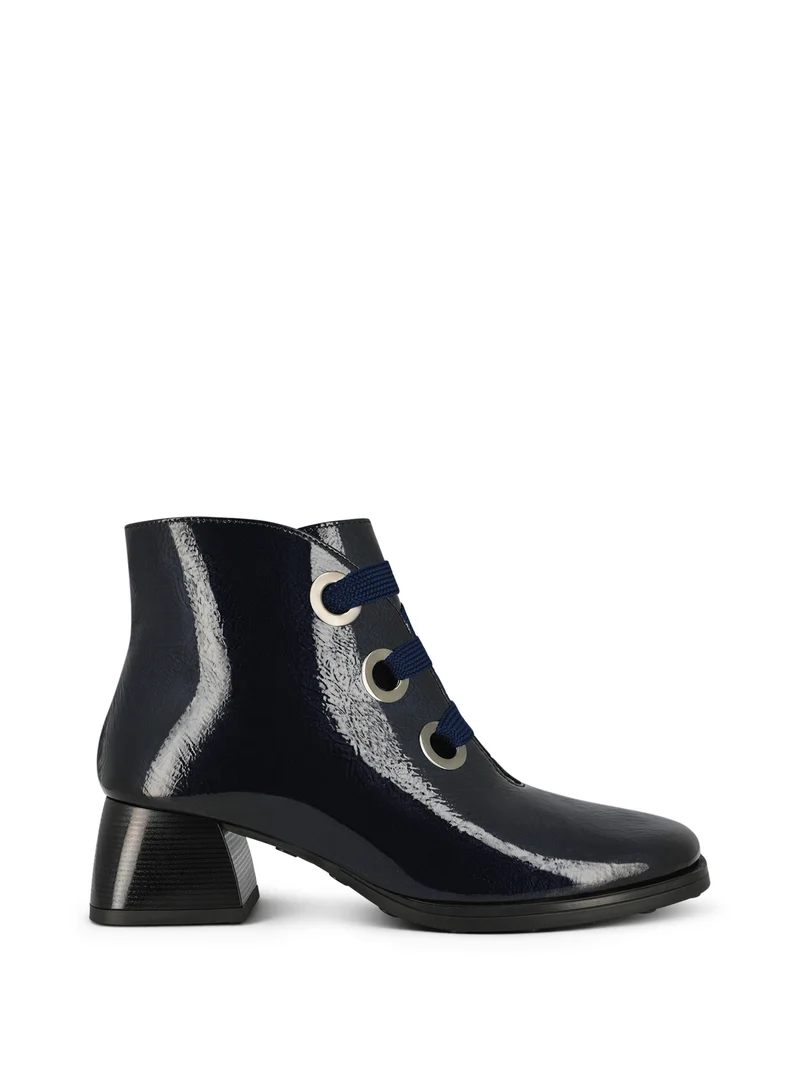 HILBERT MIDNIGHT