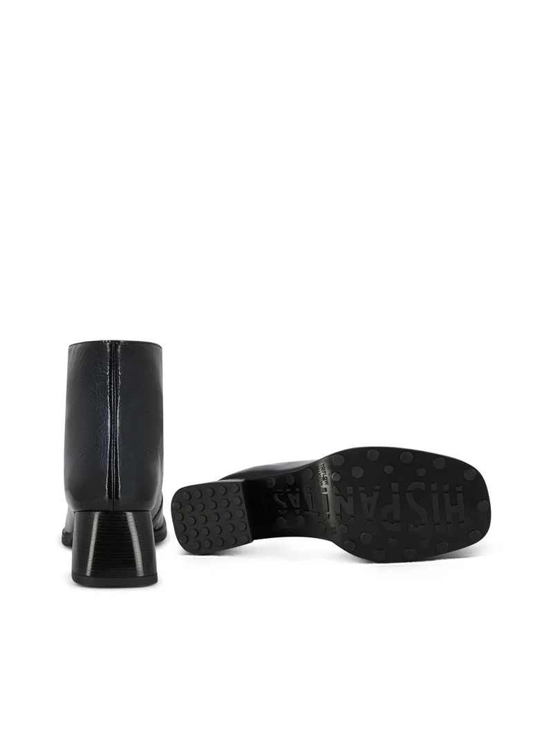 HILBERT MIDNIGHT