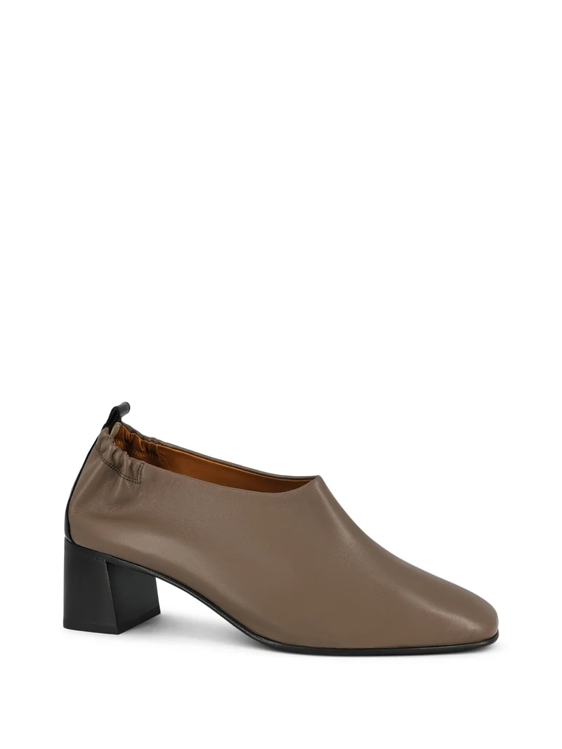MONTA TAUPE