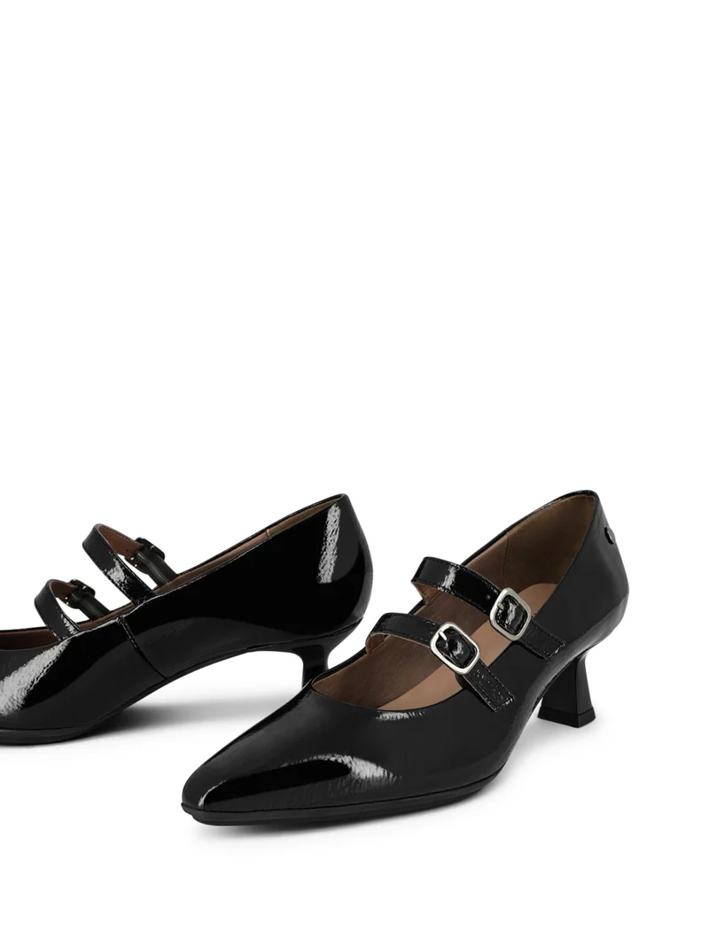 TOBATA BLACK
