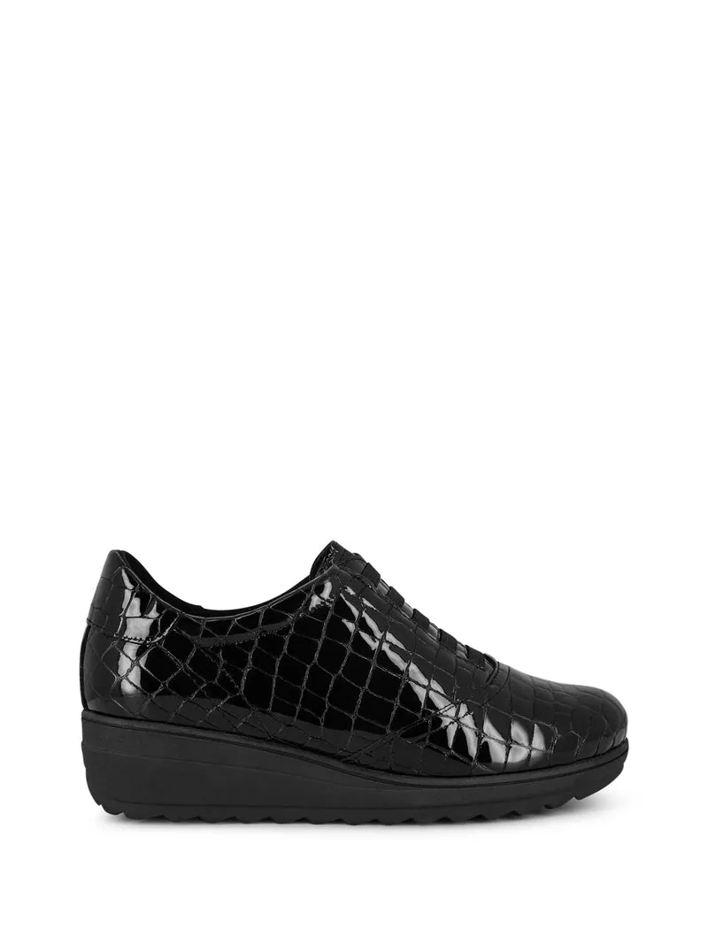TOMMI BLACK