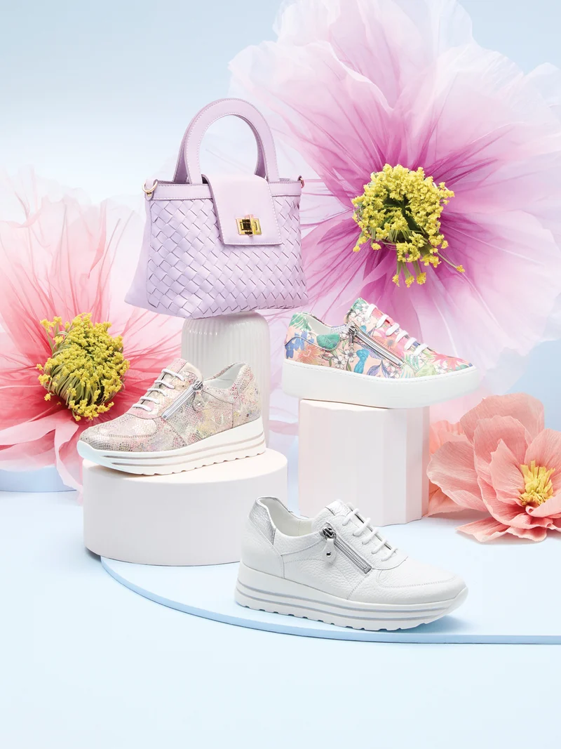 WEARNE WHITE