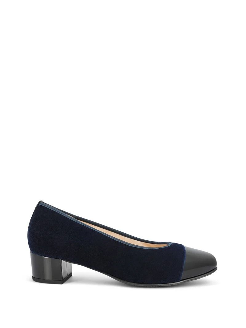 HENDRICKS NAVY