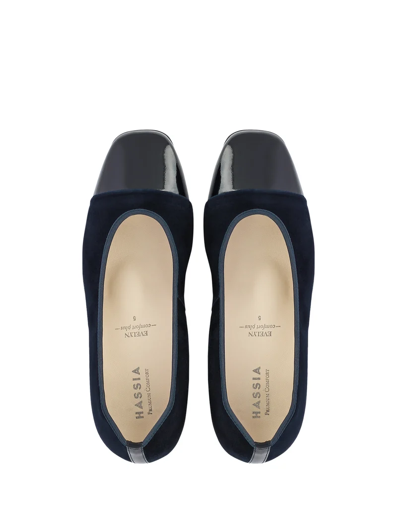 HENDRICKS NAVY