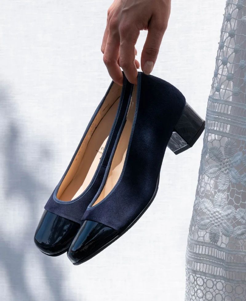 HENDRICKS NAVY