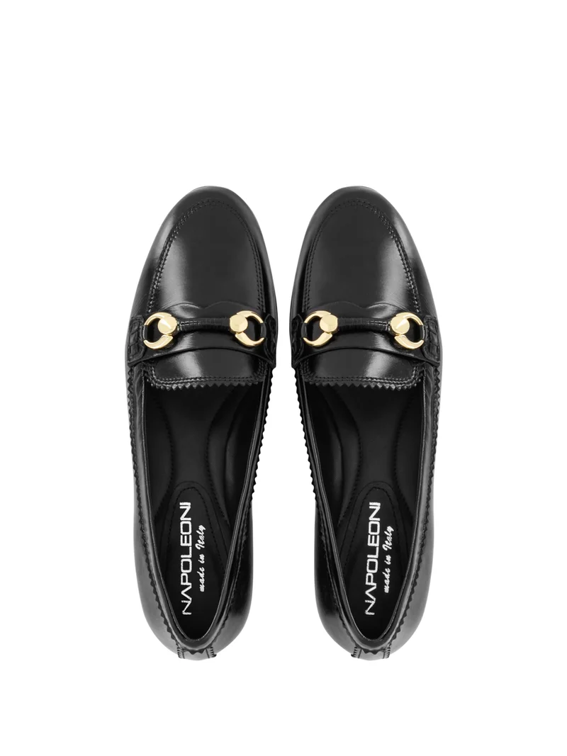 NEWPORT BLACK
