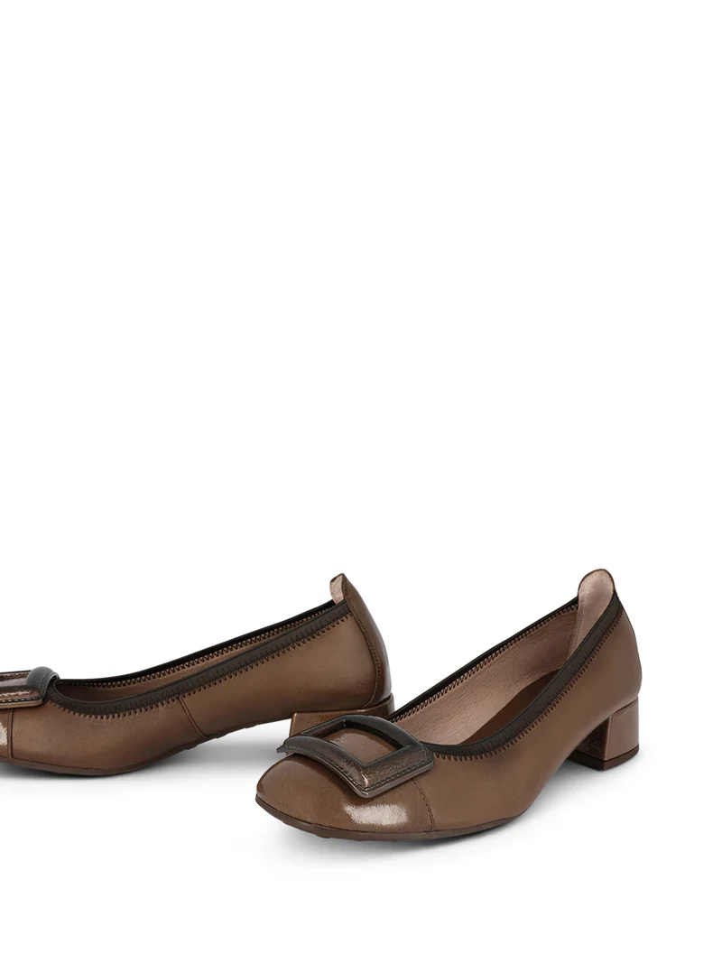 HYMN TAUPE