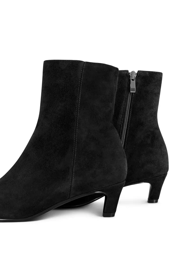 MARTON BLACK