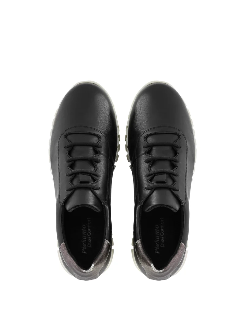 PEBBLES BLACK