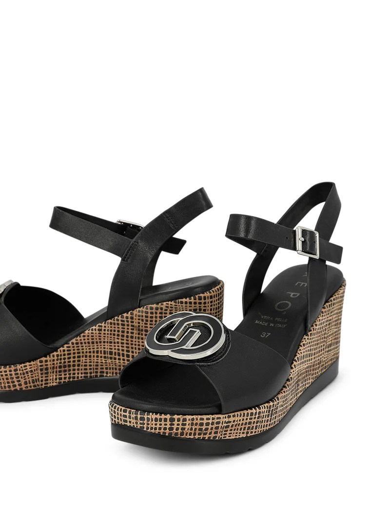 RIO GRANDE BLACK