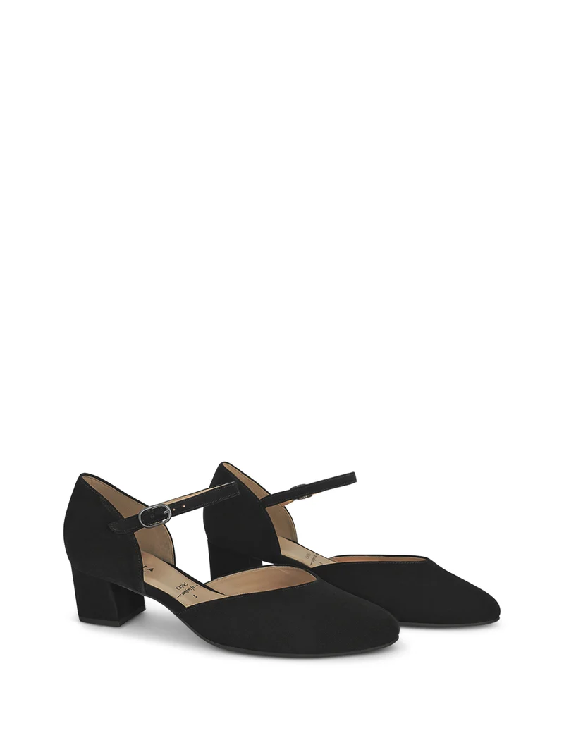 HADLIE BLACK