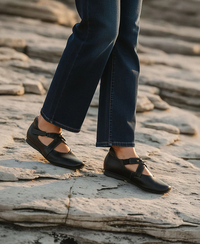 TARSA BLACK