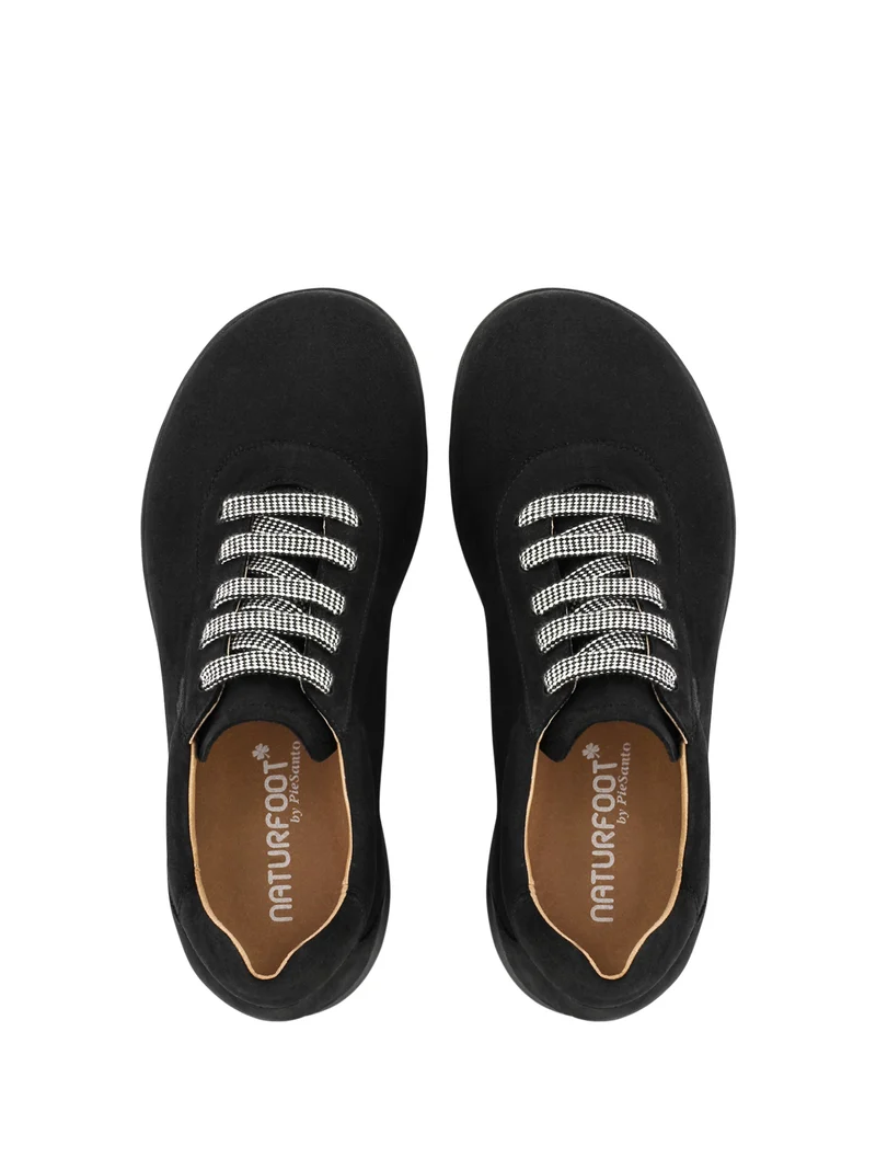 PONY BLACK