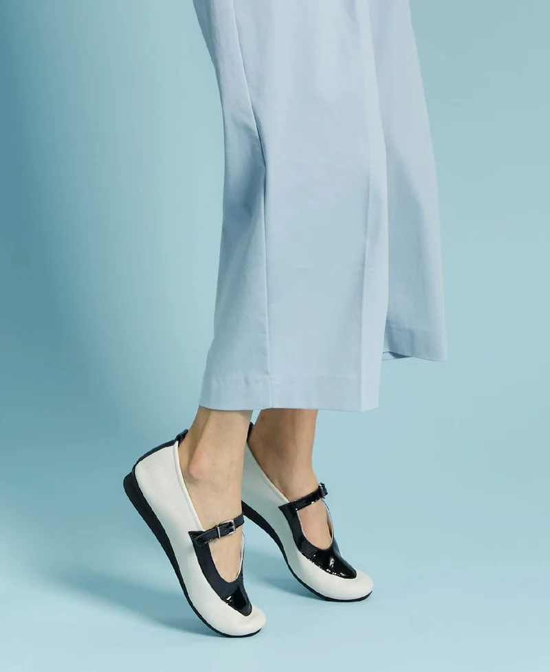 NIKABY BEIGE~BLACK