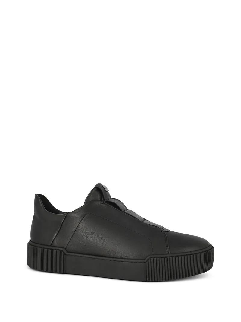 HILLARIA BLACK