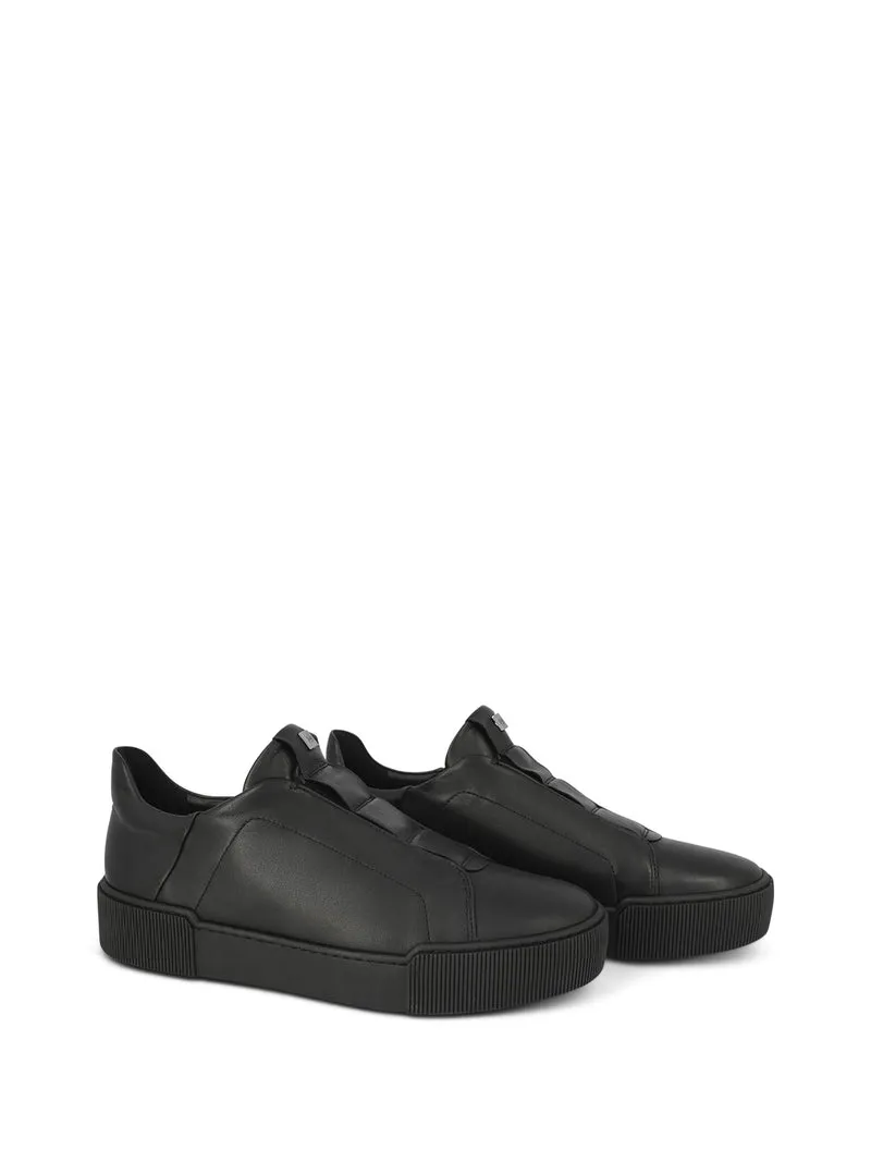 HILLARIA BLACK