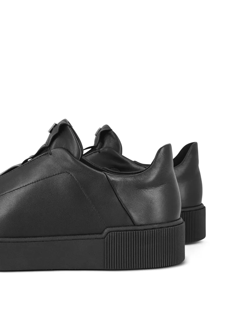 HILLARIA BLACK