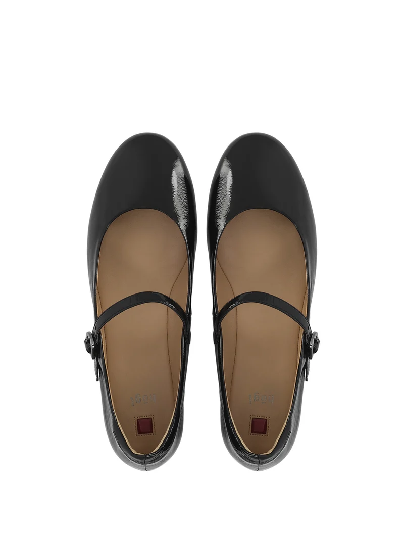 HEMLOCK BLACK