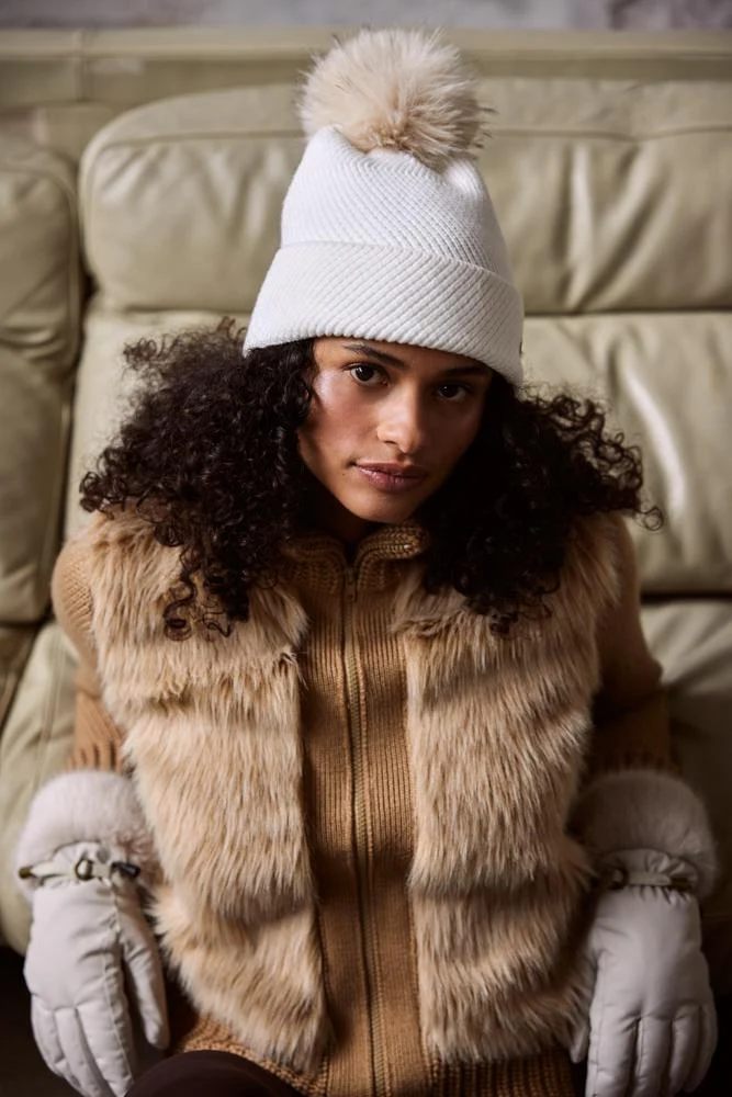 Rosamaria Beanie