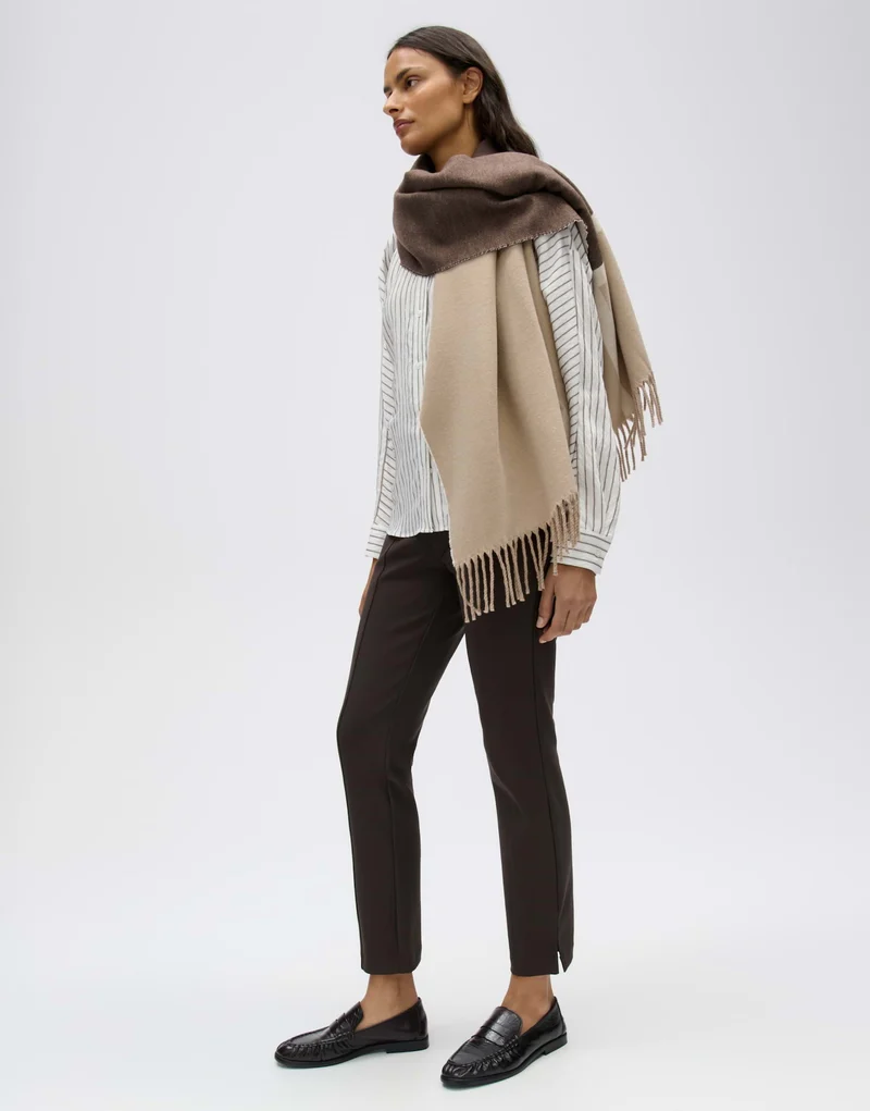 Aglinda scarf