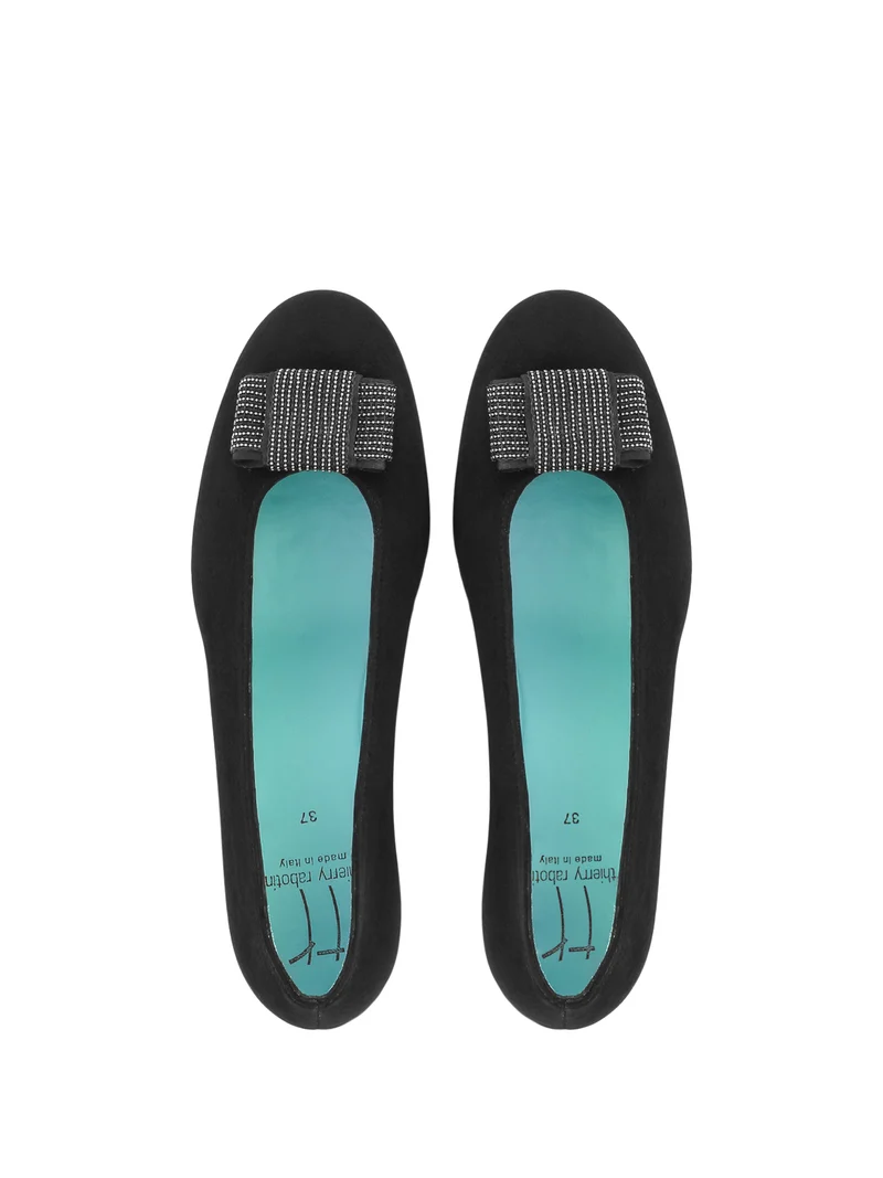 TYROS BLACK