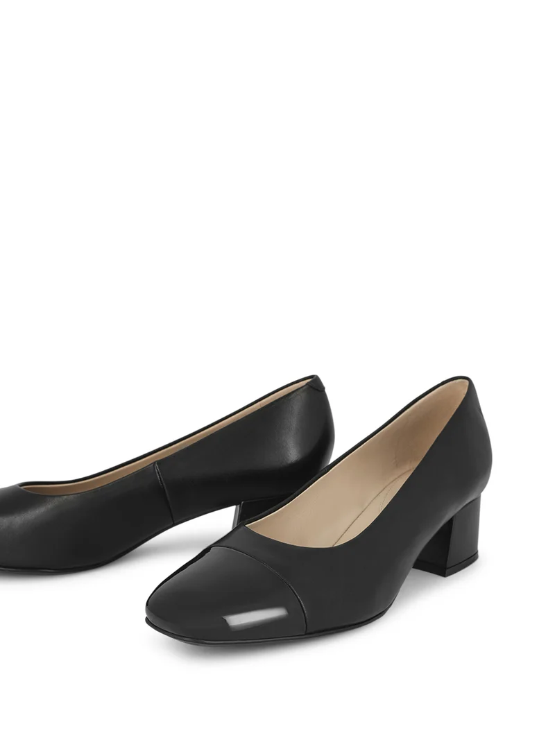 CANTANIA BLACK