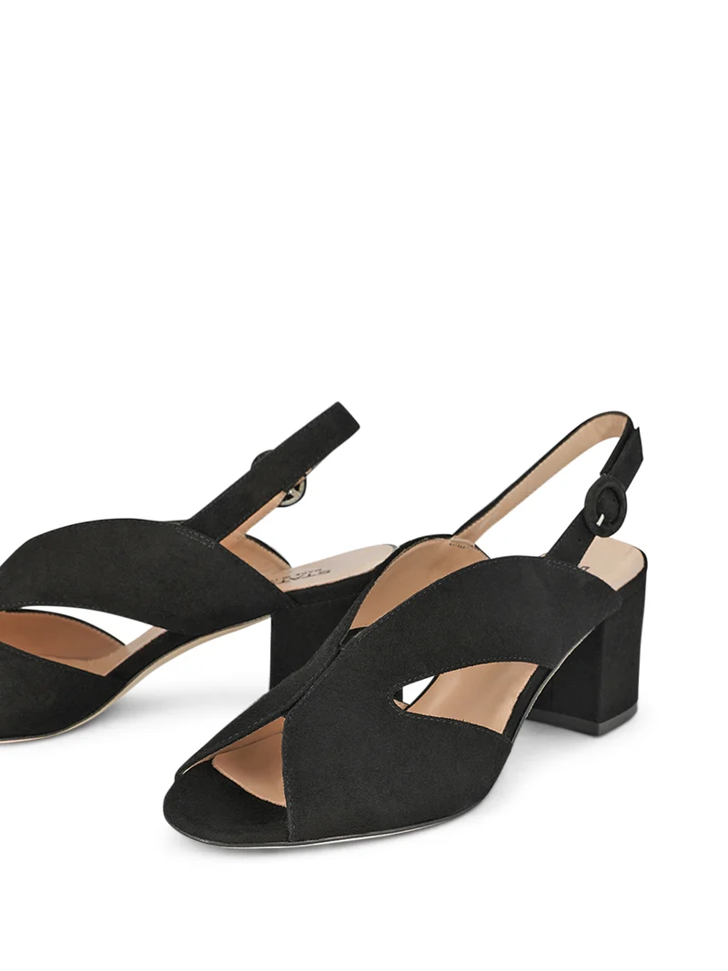SAONA BLACK