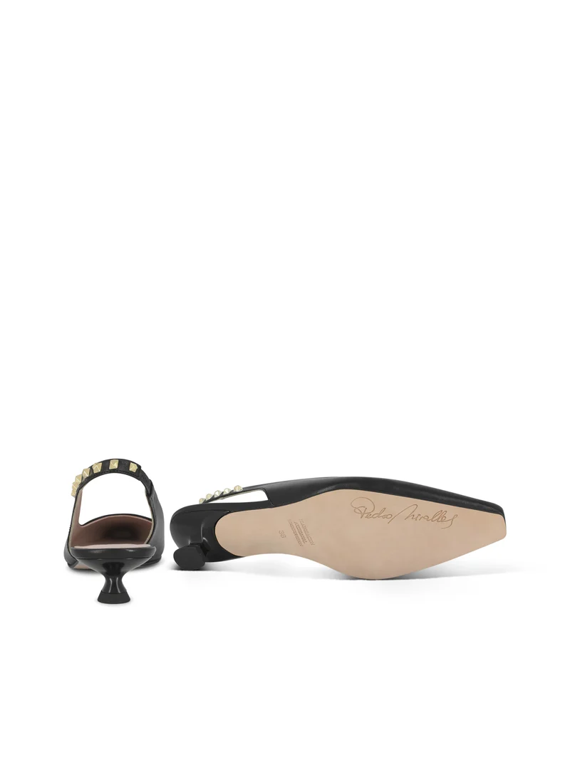 17765 BLACK