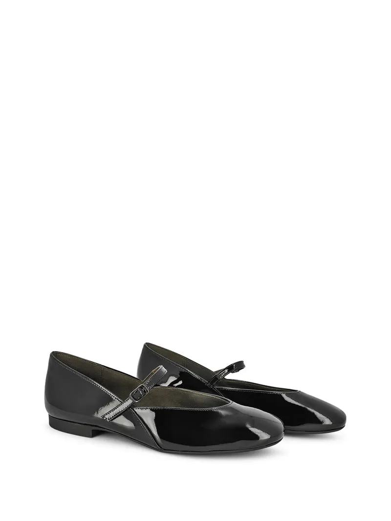 PATRIA BLACK