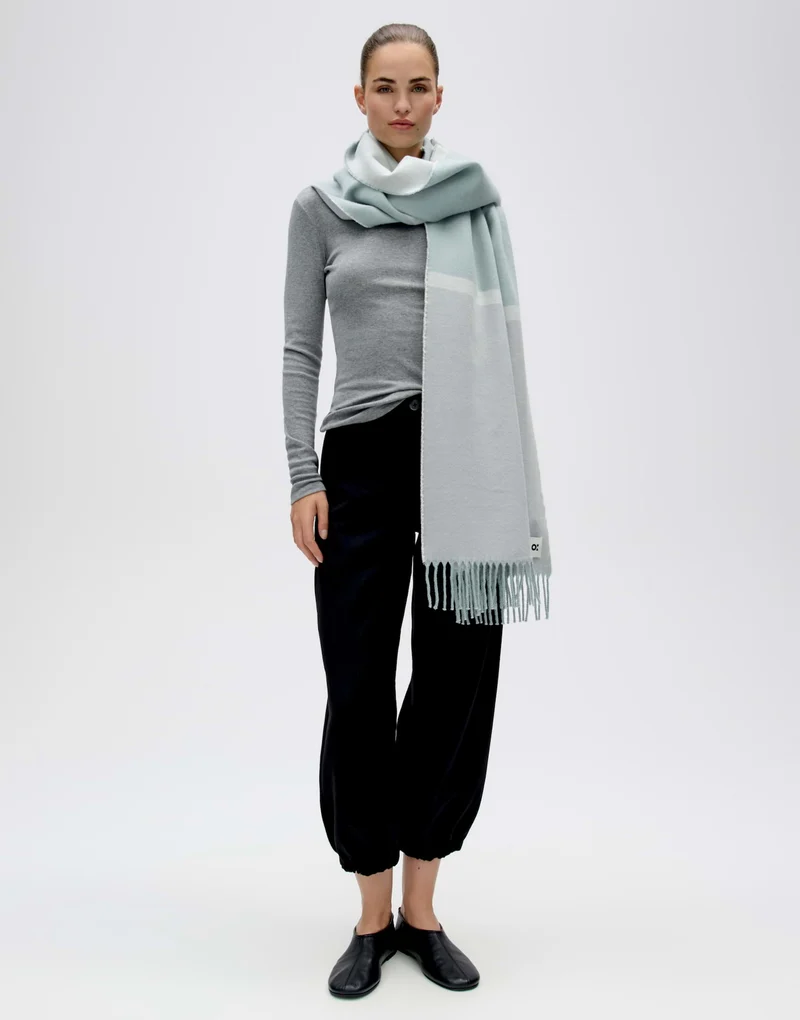Aglinda scarf