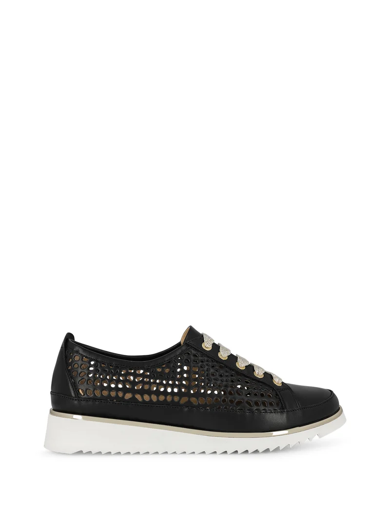 ADORE BLACK