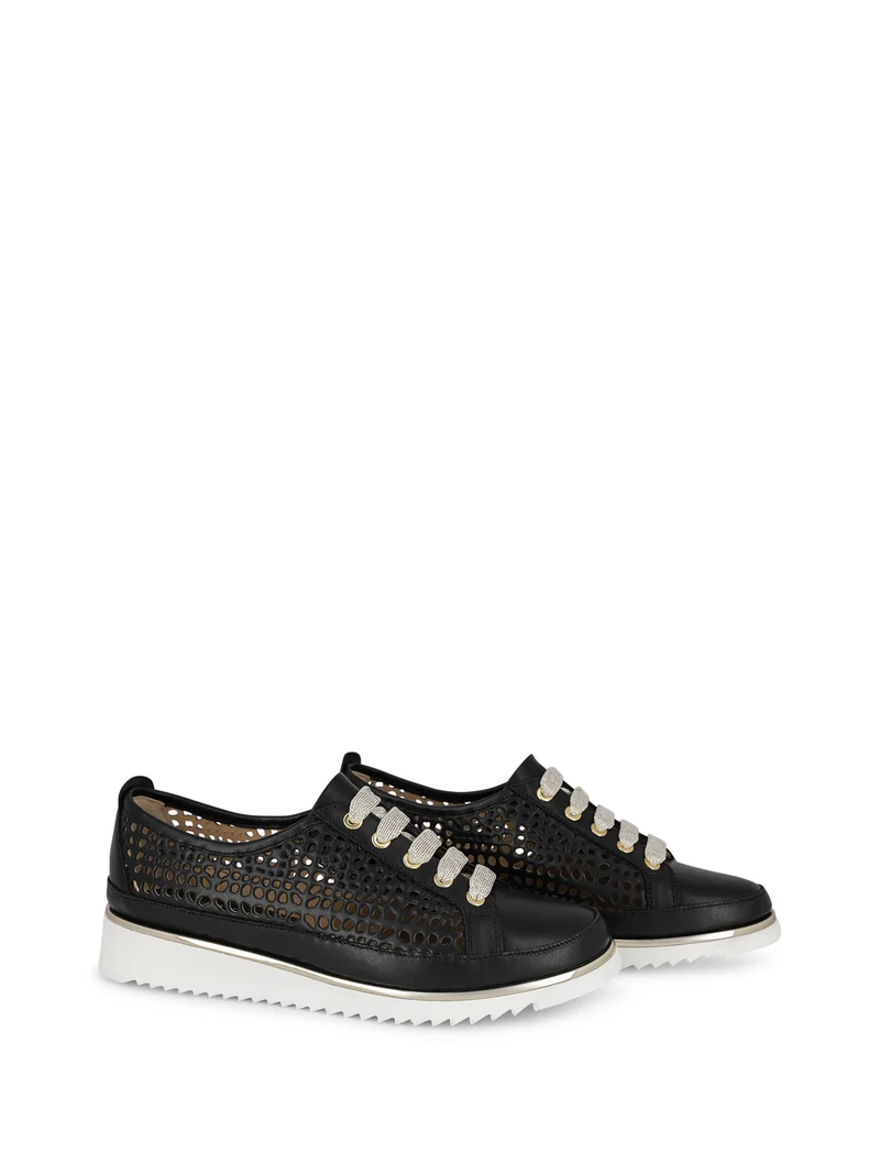 ADORE BLACK