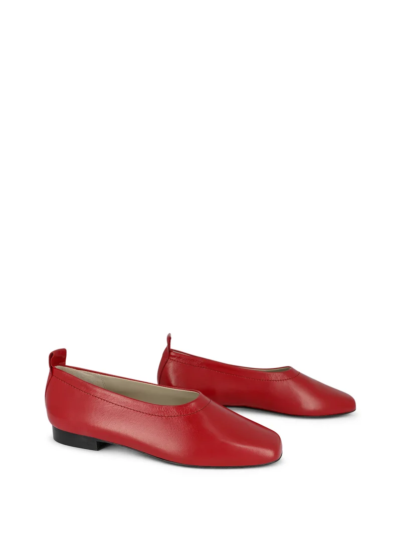 LOUISE-MARIE WINTER RED