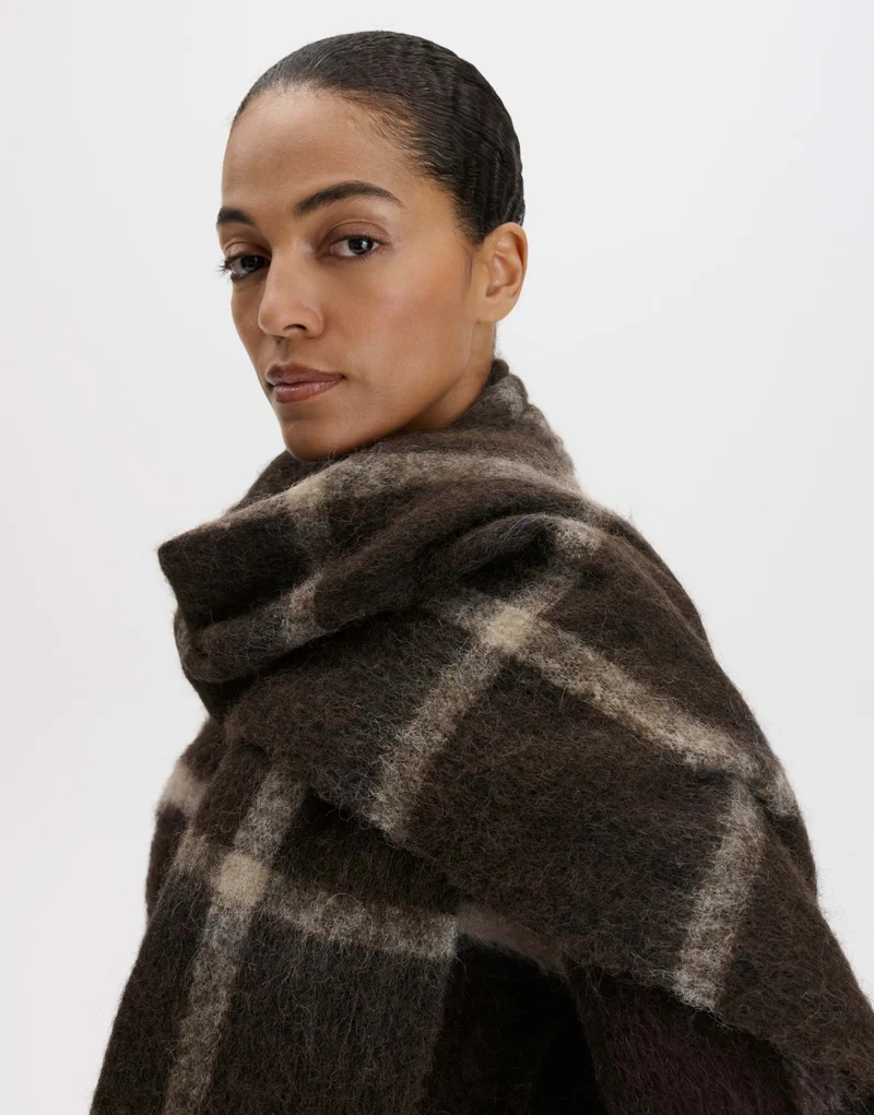 Bamah scarf