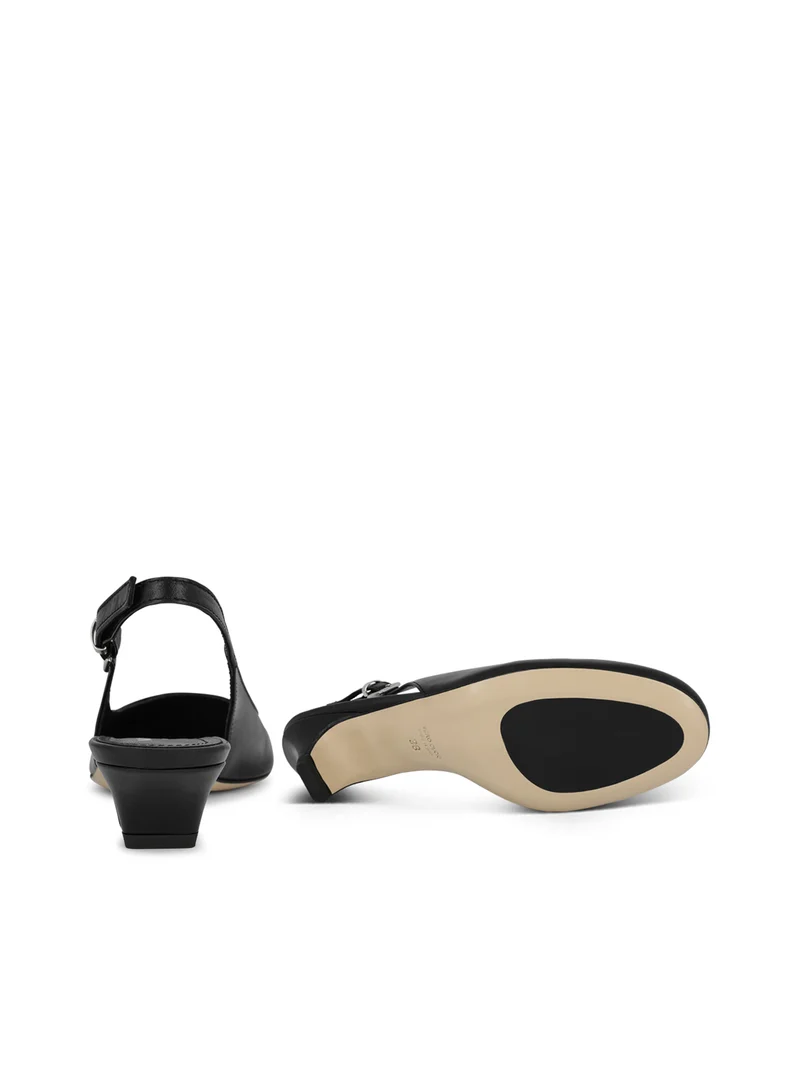 NORELLE BLACK