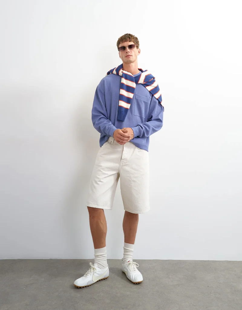 Topman rigid baggy denim short in bone